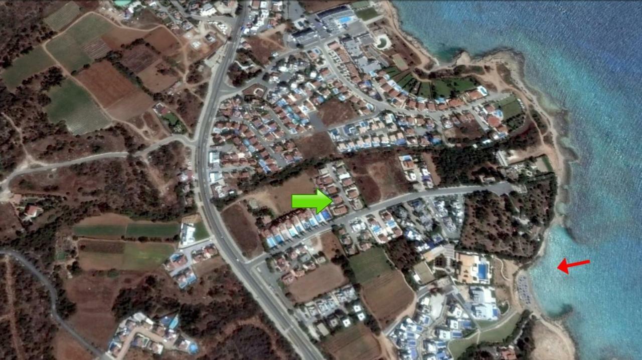 Family Home โปรทาราส ภายนอก รูปภาพ